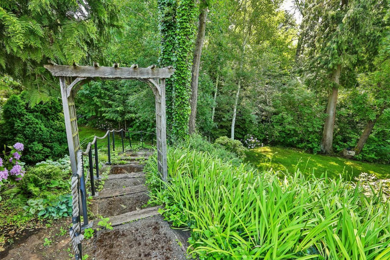 Brookside Bed & Breakfast Hood River Eksteriør billede