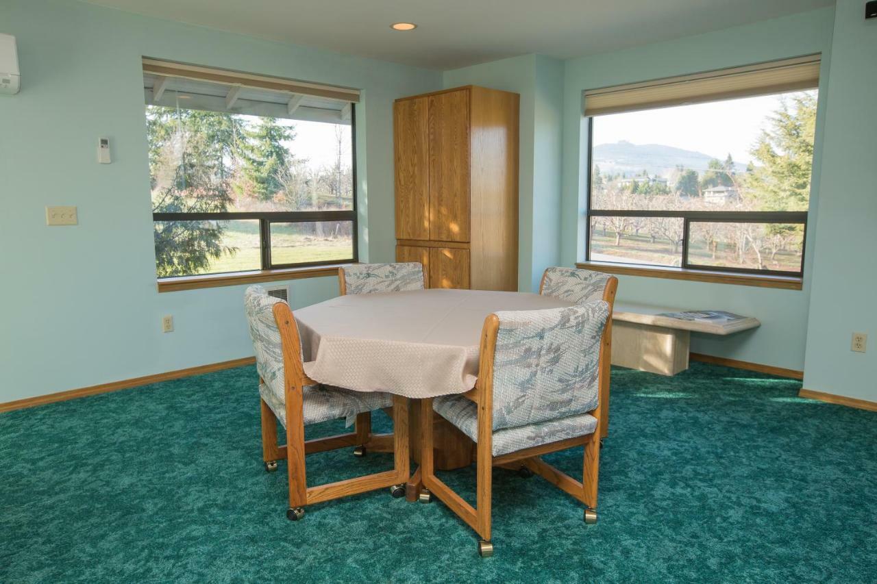 Brookside Bed & Breakfast Hood River Eksteriør billede
